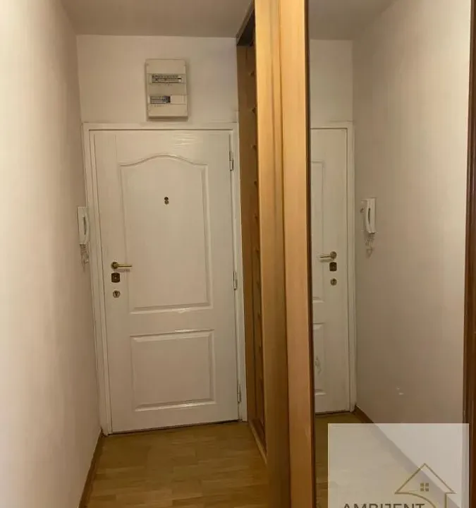 Izdavanje, dvosoban stan, 67m², Novi Beograd Blok 22, Novi Beograd Sve Podlokacije