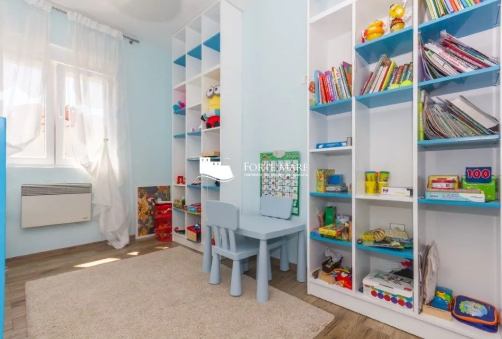 Sale, house, 200m², Đenovići, Herceg Novi