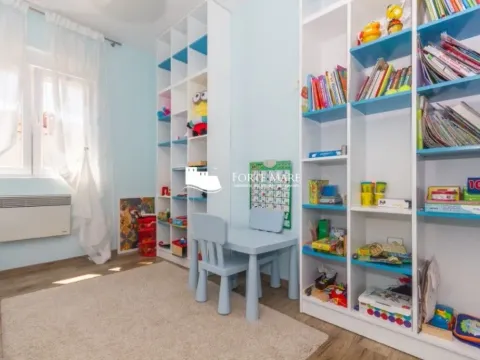 Prodaja, kuća, 200m², Đenovići, Herceg Novi - image 10