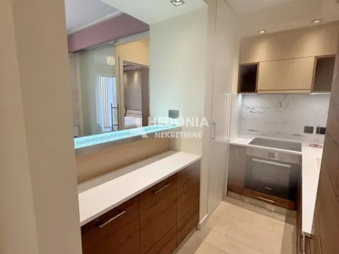 Izdavanje, dvosoban stan, 51m², Novi Beograd Blok 65, Novi Beograd Sve Podlokacije - image 5