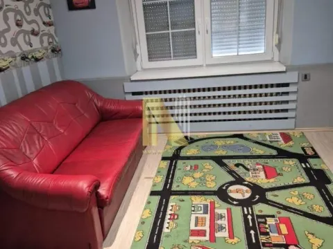 Izdavanje, kuća, 130m², Salajka, Novi Sad Sve Podlokacije - image 6