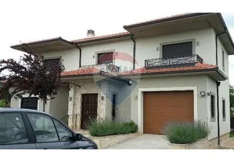 Izdavanje, kuća, 250m², Tološi, Podgorica - image 5