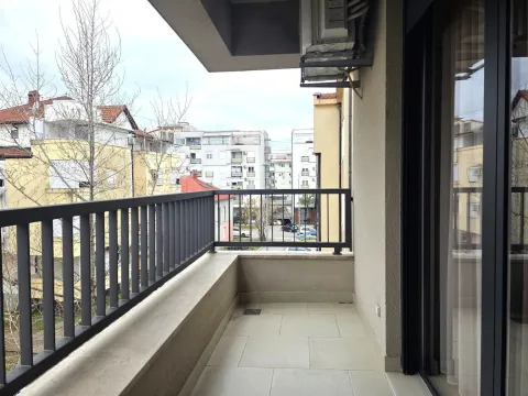 Rent, apartment, 60m², Blok 6, Podgorica - image 8