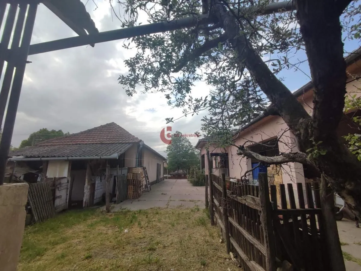 Prodaja, kuća, 193m², Hajdukovo, Subotica