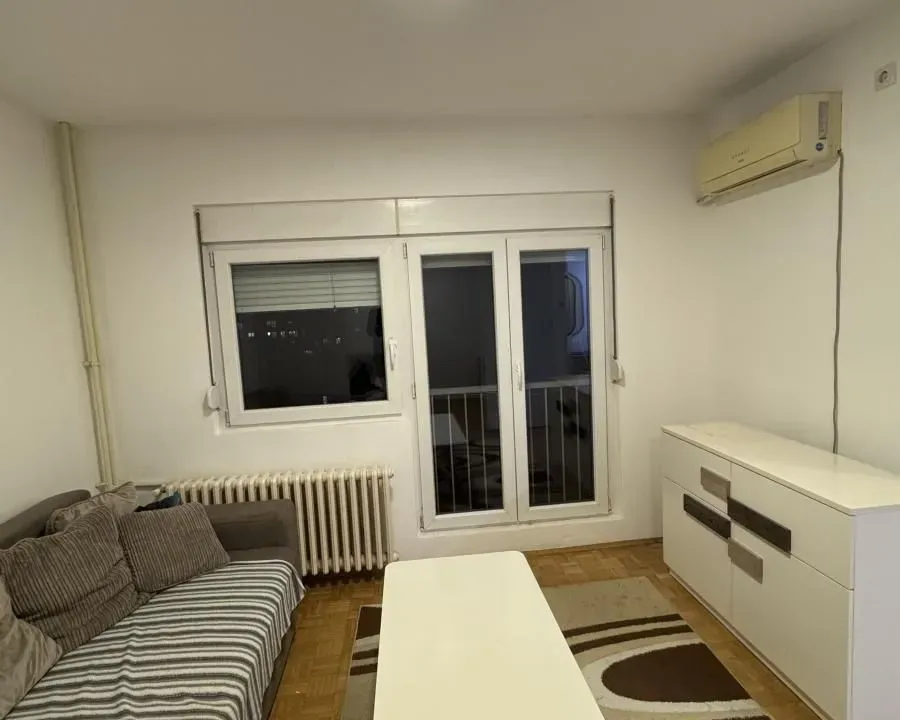 Prodaja, jednosoban stan, 38m², Voždovac Sve Podlokacije, Beograd