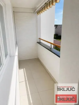 Prodaja, trosoban stan, 59m², Petrovaradin, Novi Sad - image 12