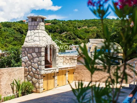 Sale, house, 270m², Kruče, Ulcinj - image 11