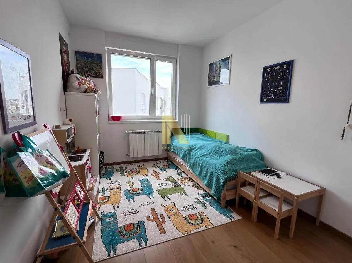 Prodaja, trosoban stan, 65m², Bulevar Evrope, Novi Sad Sve Podlokacije
