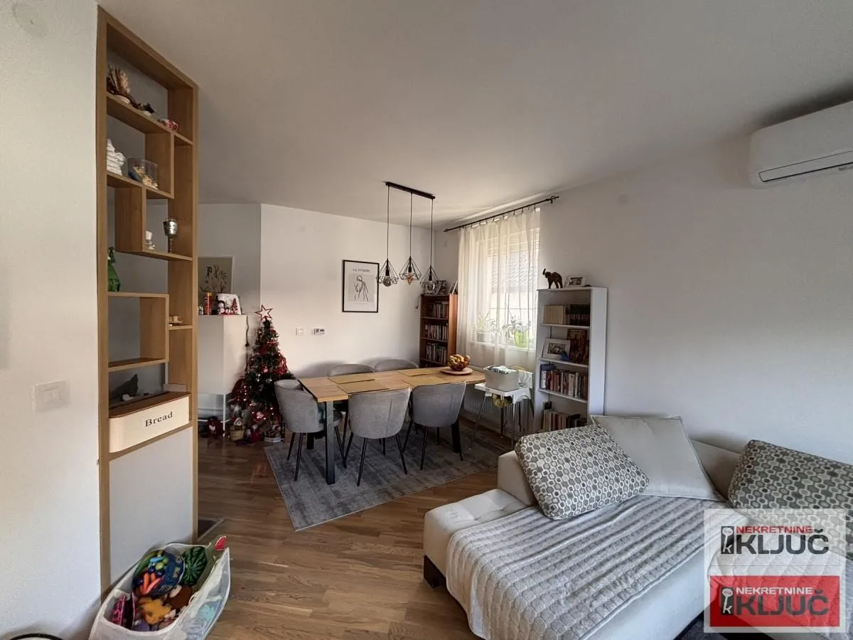 Prodaja, četvorosoban stan, 82m², Telep, Novi Sad Sve Podlokacije