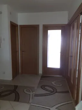 Rent, three bedroom apartment, 95m², Dalmatinska ulica, Podgorica - image 5