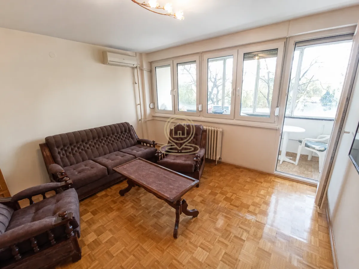 Izdavanje, dvosoban stan, 53m², Liman 2, Novi Sad Sve Podlokacije