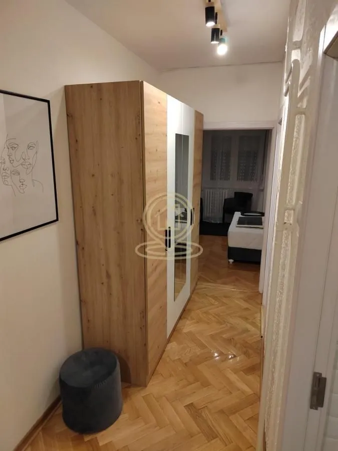 Rent, three bedroom apartment, 88m², Stari Grad, Beograd