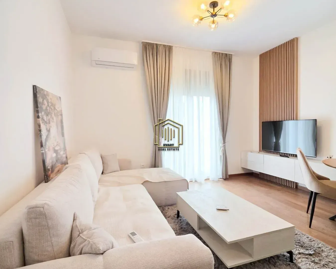 Izdavanje, jednosoban stan, 43m², Vezirov Most, Podgorica