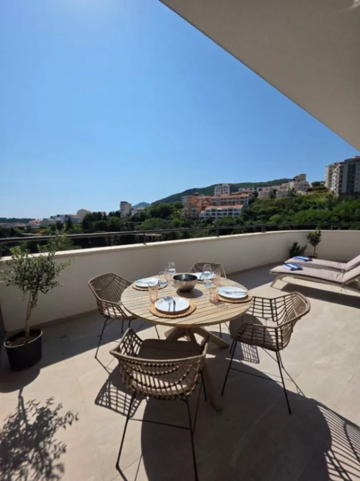 Stan-na-dan, jednosoban stan, 42m², Centar, Budva