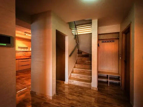 Prodaja, kuća, 283m², Krašići, Tivat - image 12