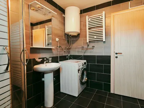 Sale, one bedroom apartment, 61m², Budva, Crna Gora - image 5