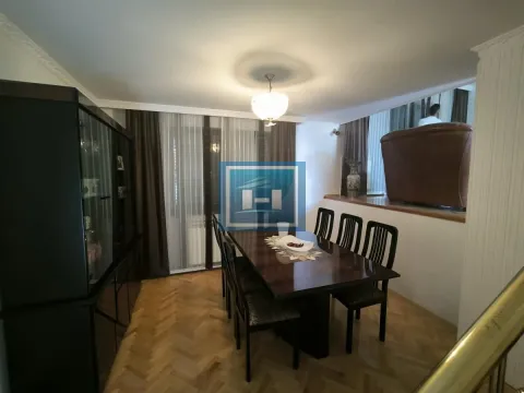 Izdavanje, kuća, 84m2, Centar, Ćuprija Izdavanje, kuća, 84m2, Centar, Ćuprija