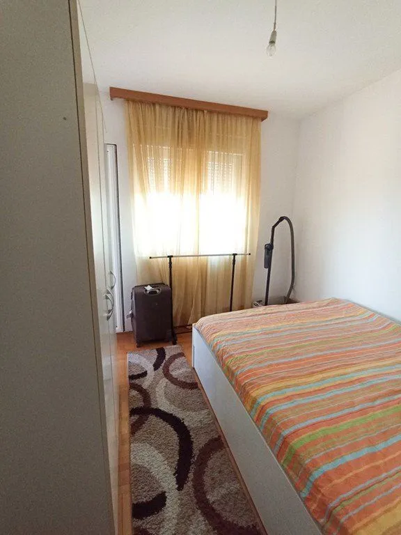 Izdavanje, jednosoban stan, 44m², Tuški Put, Podgorica