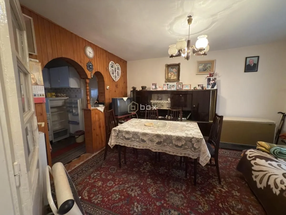 Prodaja, trosoban stan, 79m², Palilula, Niš