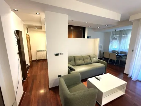 Rent, two bedroom apartment, 95m², Preko Morače, Podgorica