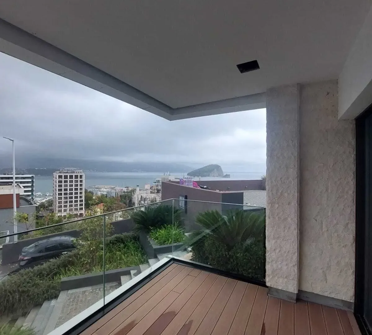 Prodaja, jednosoban stan, 65m², Komoševina, Budva