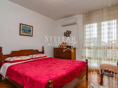 Rent, two bedroom apartment, 70m², Gornja Gorica, Podgorica - image 9
