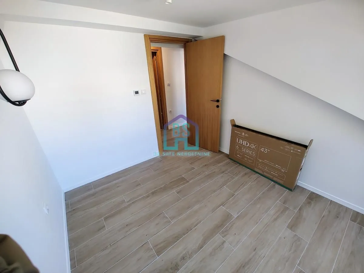 Prodaja, jednosoban stan, 32m², Centar, Novi Sad