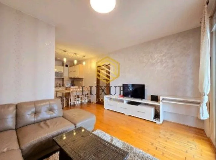 Rent, two bedroom apartment, 60m², Stari Aerodrom, Podgorica