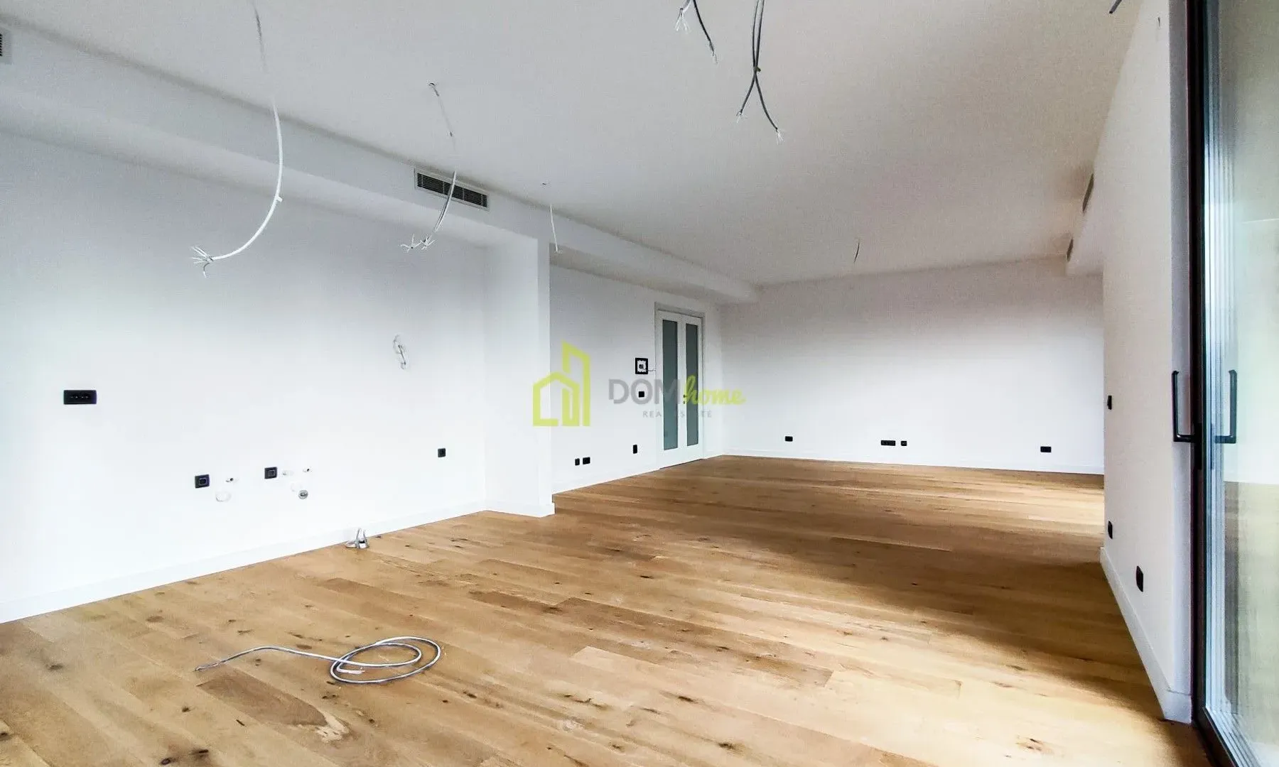 Rent, three bedroom apartment, 143m², Centar, Podgorica