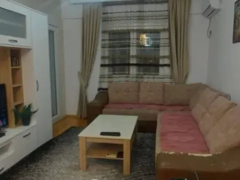 Prodaja, jednosoban stan, 44m², Stari Aerodrom, Podgorica - image 4