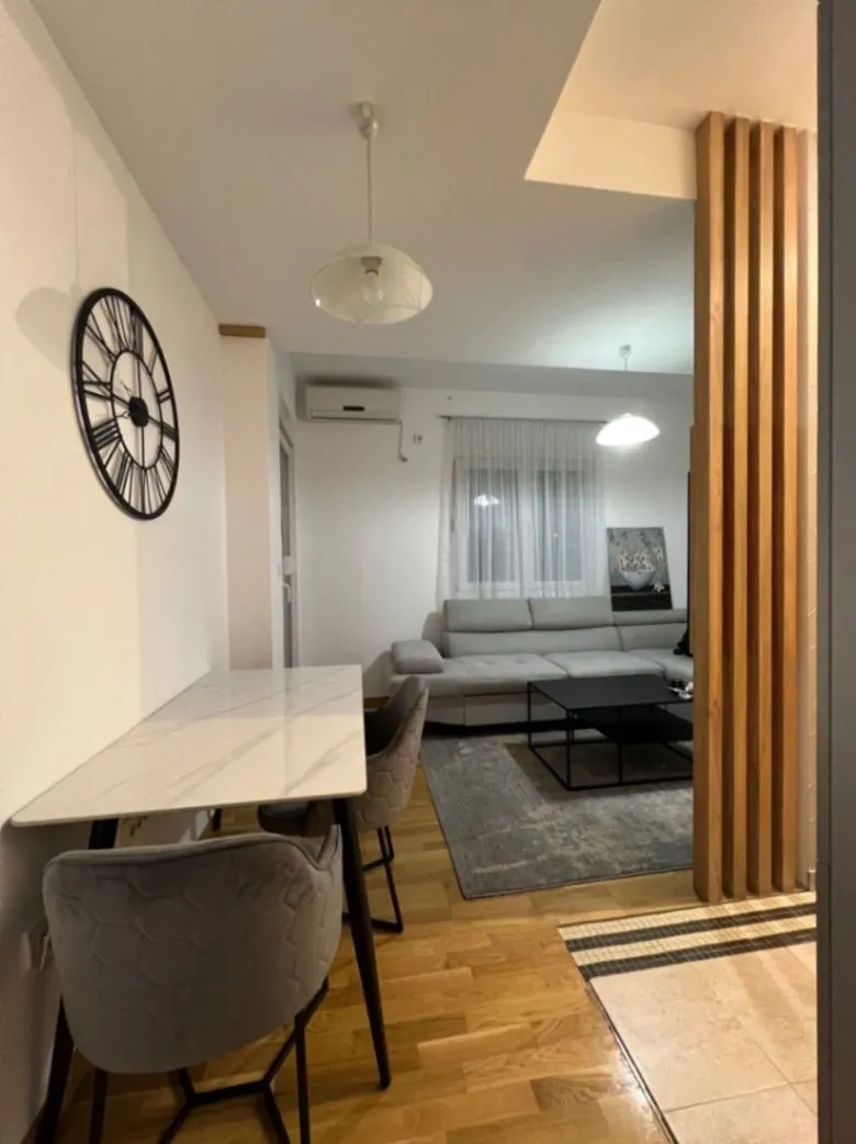 Izdavanje, jednosoban stan, 42m², Ljubović, Podgorica