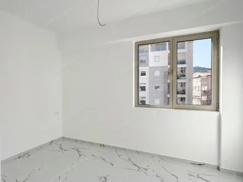 Prodaja, trosoban stan, 105m², Budva, Crna Gora - image 5