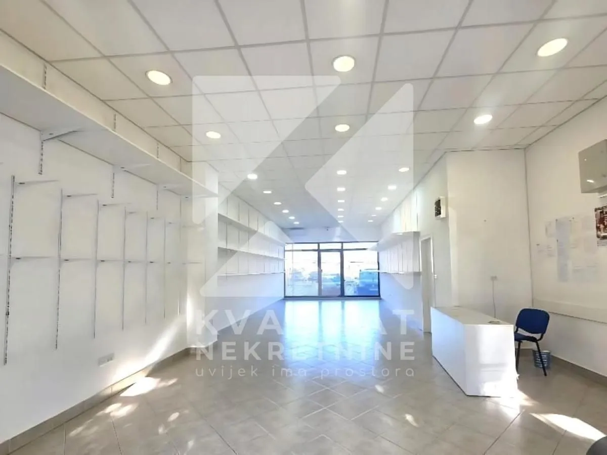 Rent, office space, 120m², Stari Aerodrom, Podgorica