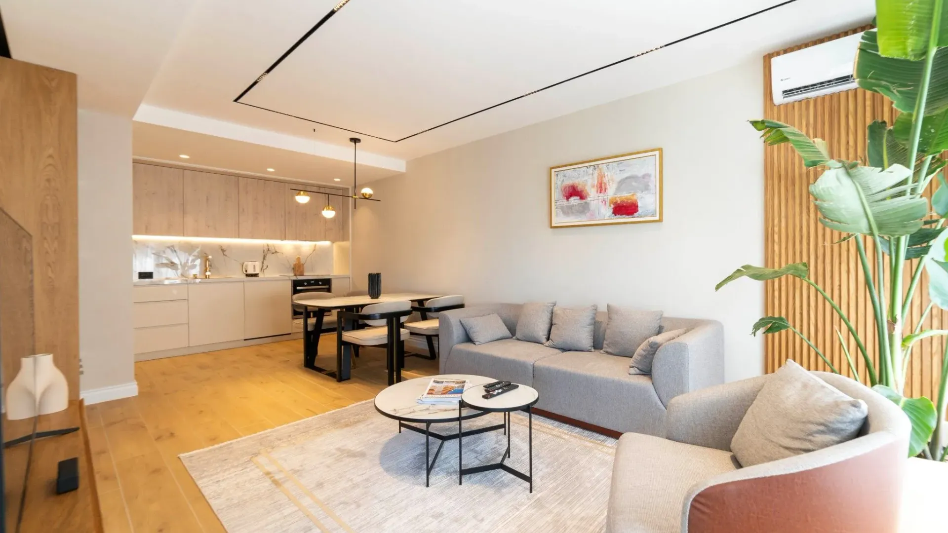 Rent, three bedroom apartment, 85m², Tivat, Crna Gora