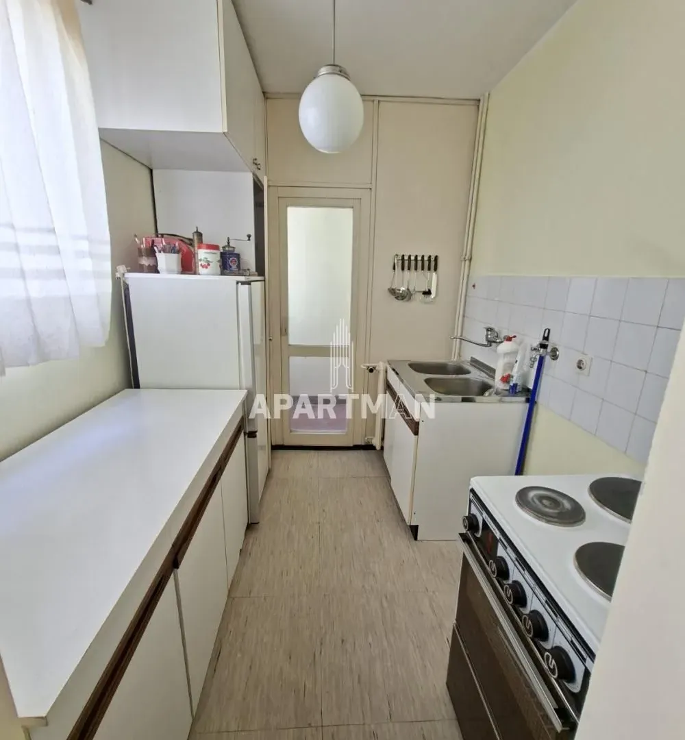 Prodaja, dvosoban stan, 62m², Novi Beograd Sve Podlokacije, Beograd