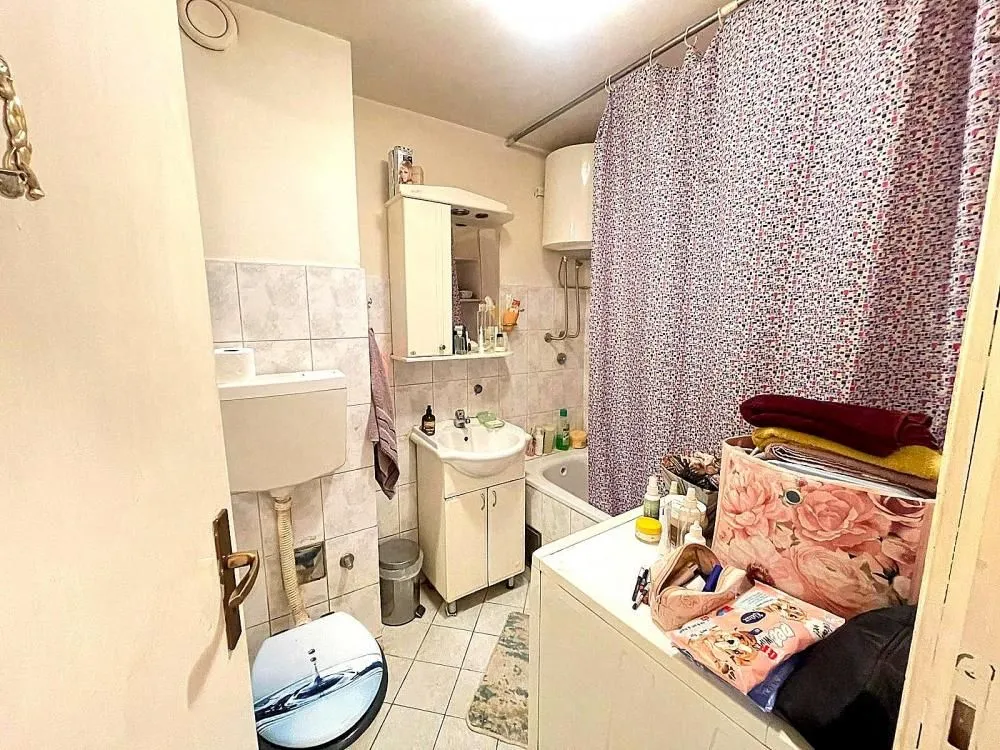 Prodaja, dvosoban stan, 61m², Bezanijska Kosa 1, Bežanijska Kosa Sve Podlokacije