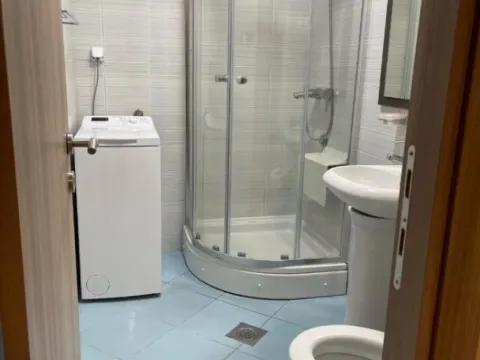 Izdavanje, stan, 39m², Podkošljun, Budva - image 9