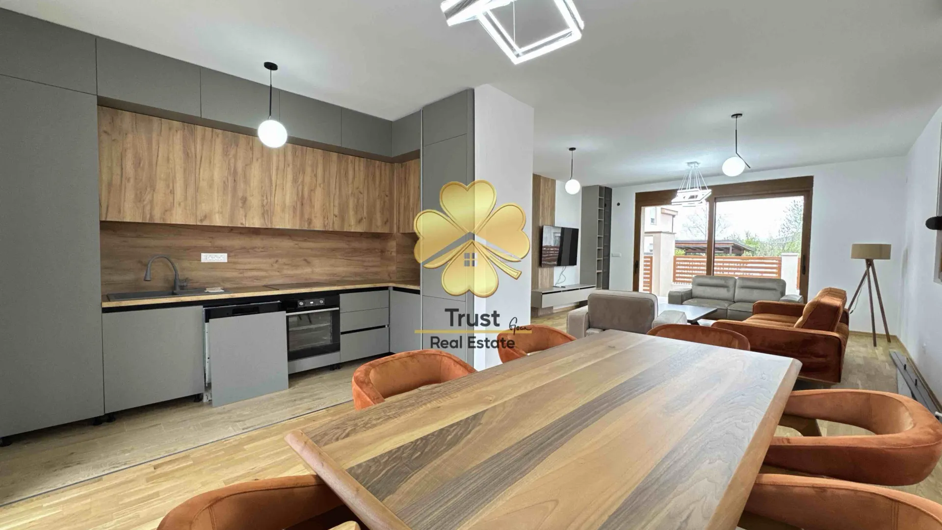 Rent, house, 140m², Donja Gorica, Podgorica