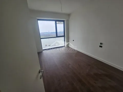 Sale, four bedroom apartment, 150m², Savski Venac, Beograd - image 5