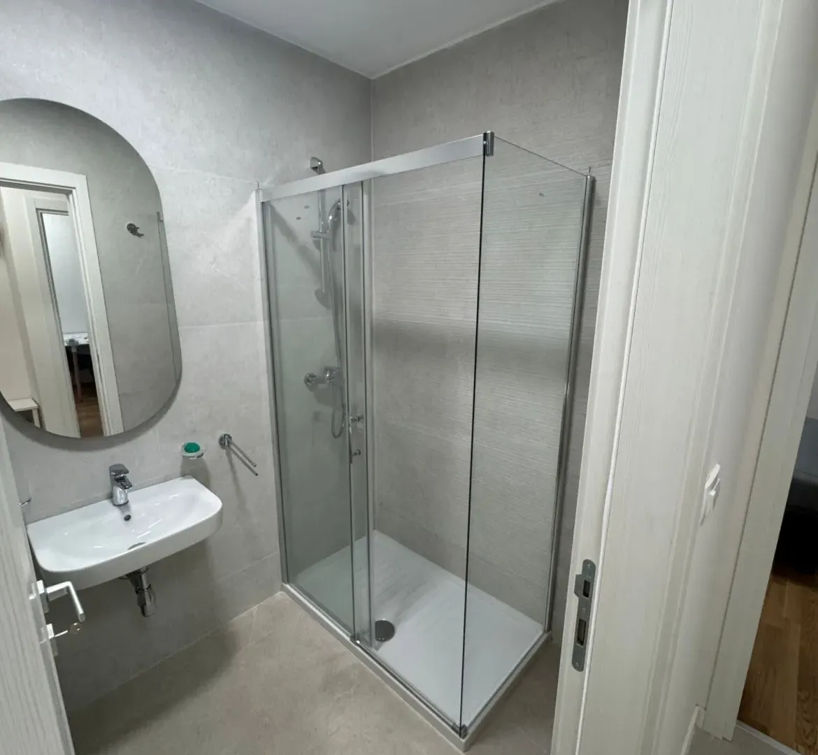 Rent, one bedroom apartment, 44m², Pobrežje, Podgorica