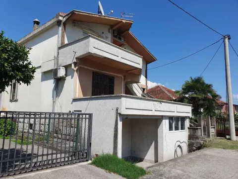 Prodaja, kuća, 266m², Podgorica, Crna Gora - image 3