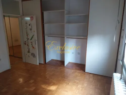 Sale, three bedroom apartment, 85m², Šumice, Beograd - image 12
