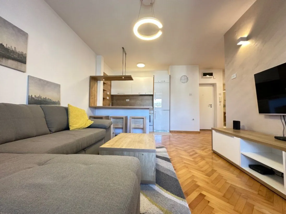 Prodaja, jednosoban stan, 43m², Preko Morače, Podgorica