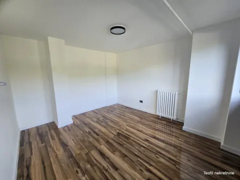 Prodaja, trosoban stan, 80m², Novi Beograd Blok 28, Novi Beograd Sve Podlokacije - image 10