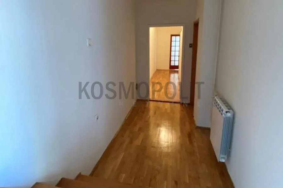 Prodaja, stan, 164m², Dušanovac, Voždovac Sve Podlokacije