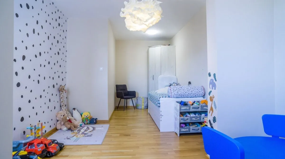 Prodaja, četvorosoban stan, 173m², Bulevar patrijarha Pavla, Novi Sad Sve Podlokacije