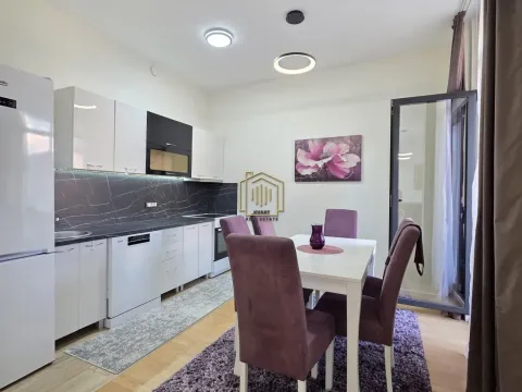 Rent, two bedroom apartment, 68m², Blok 9, Podgorica - image 4