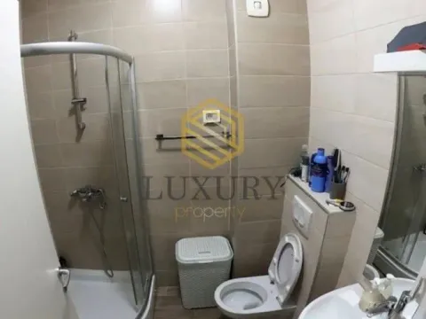 Izdavanje, jednosoban stan, 43m², City Kej, Podgorica - image 8