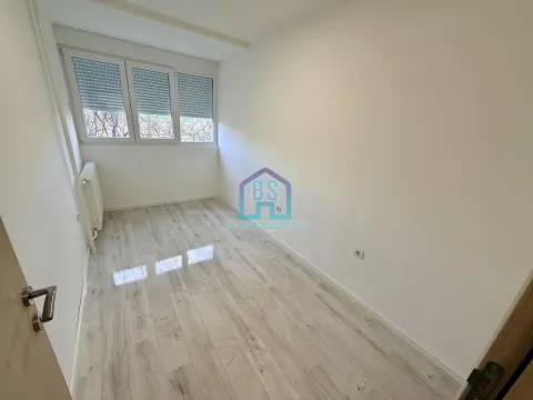 Sale, two bedroom apartment, 60m², Detelinara, Novi Sad Sve Podlokacije - image 16