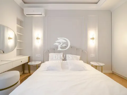 Rent, four bedroom apartment, 100m², Cvetni Trg, Vračar Sve Podlokacije - image 10